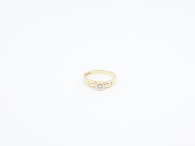 Ring Guld 18K 2,8g Ø17¾