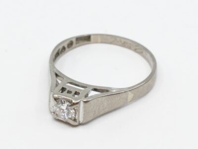 Ring Vitguld 18K