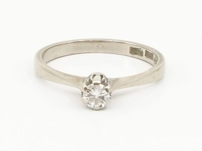 Ring Vitguld 18K Ø17 med diamant 1xca0,20ct
