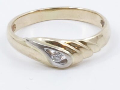Ring Guld 14K 1,9g Ø15,75 Med diamant
