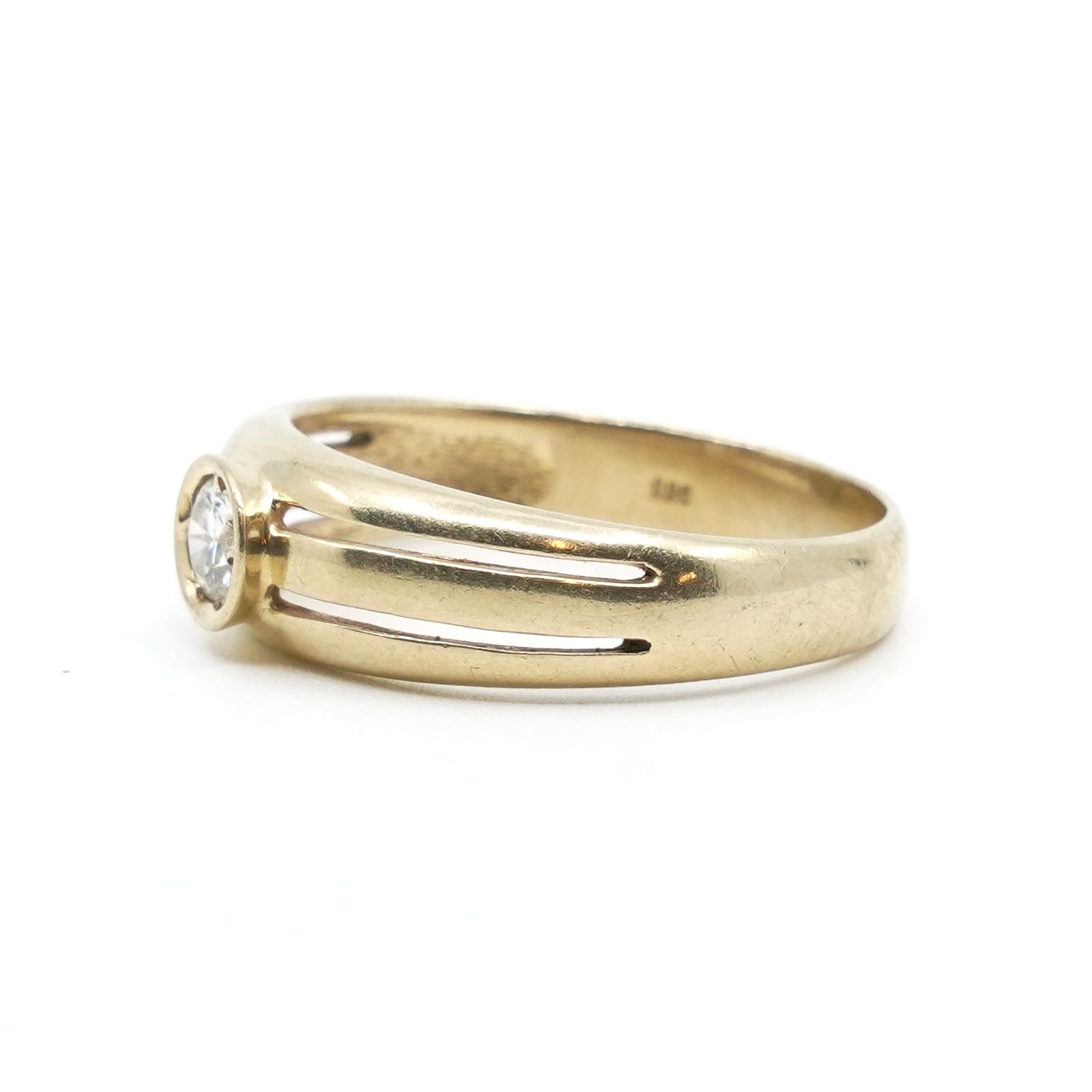 Ring Guld 14K Ø18½ med diamant