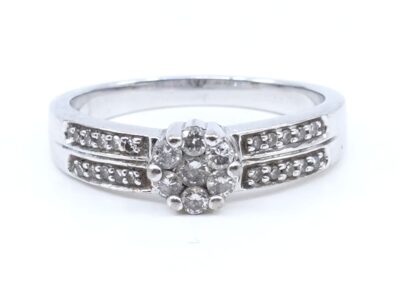 Ring Vitguld 18K med diamanter