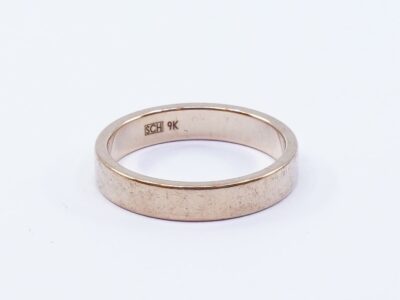 Ring Slät Guld 09K 4,0g Ø18½ ej graverad