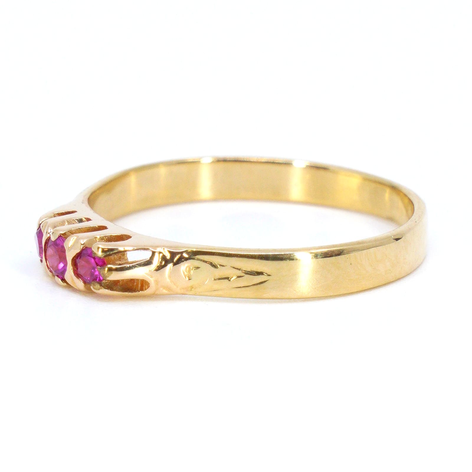 Ring Guld 18K med rosa stenar
