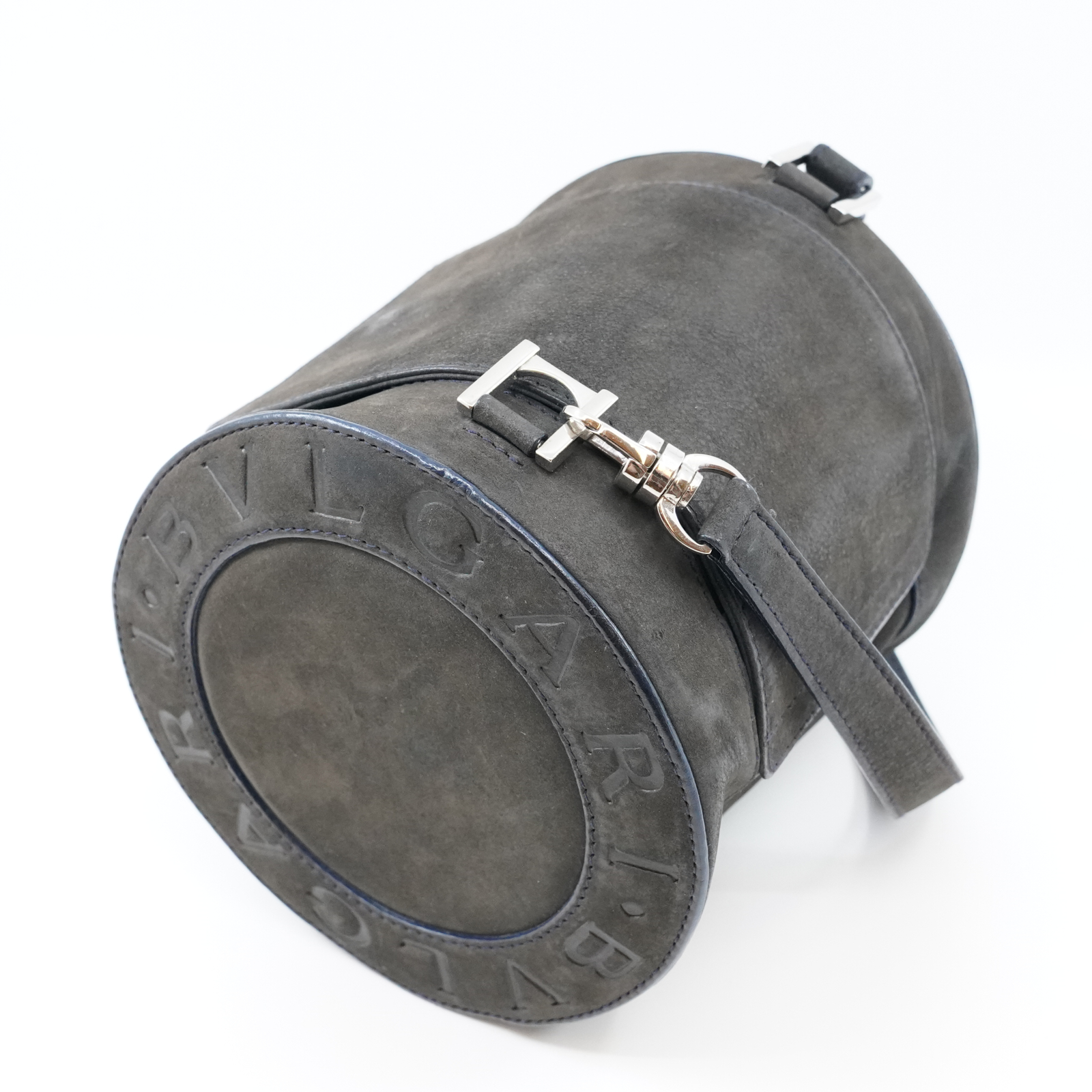 Väska Bvlgari Barrel bruksslitage/solblekt