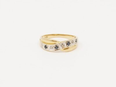Ring Guld med stenar och diamanter