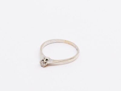 Ring Vitguld 18K