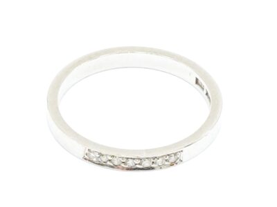 Ring Vitguld 18K med diamanter 7xca0,01ct