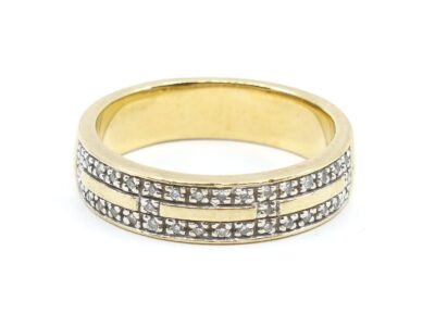 Ring Guld 18K med diamanter 36xca0,01ct 6,2g Ø18