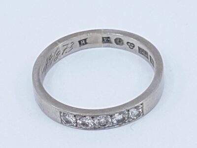 Ring Vitguld 18K Ø17, diamanter