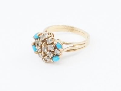 Ring Guld med stenar