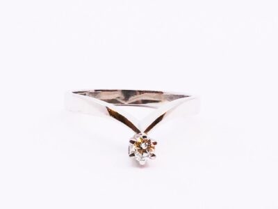 Ring Vitguld 18K