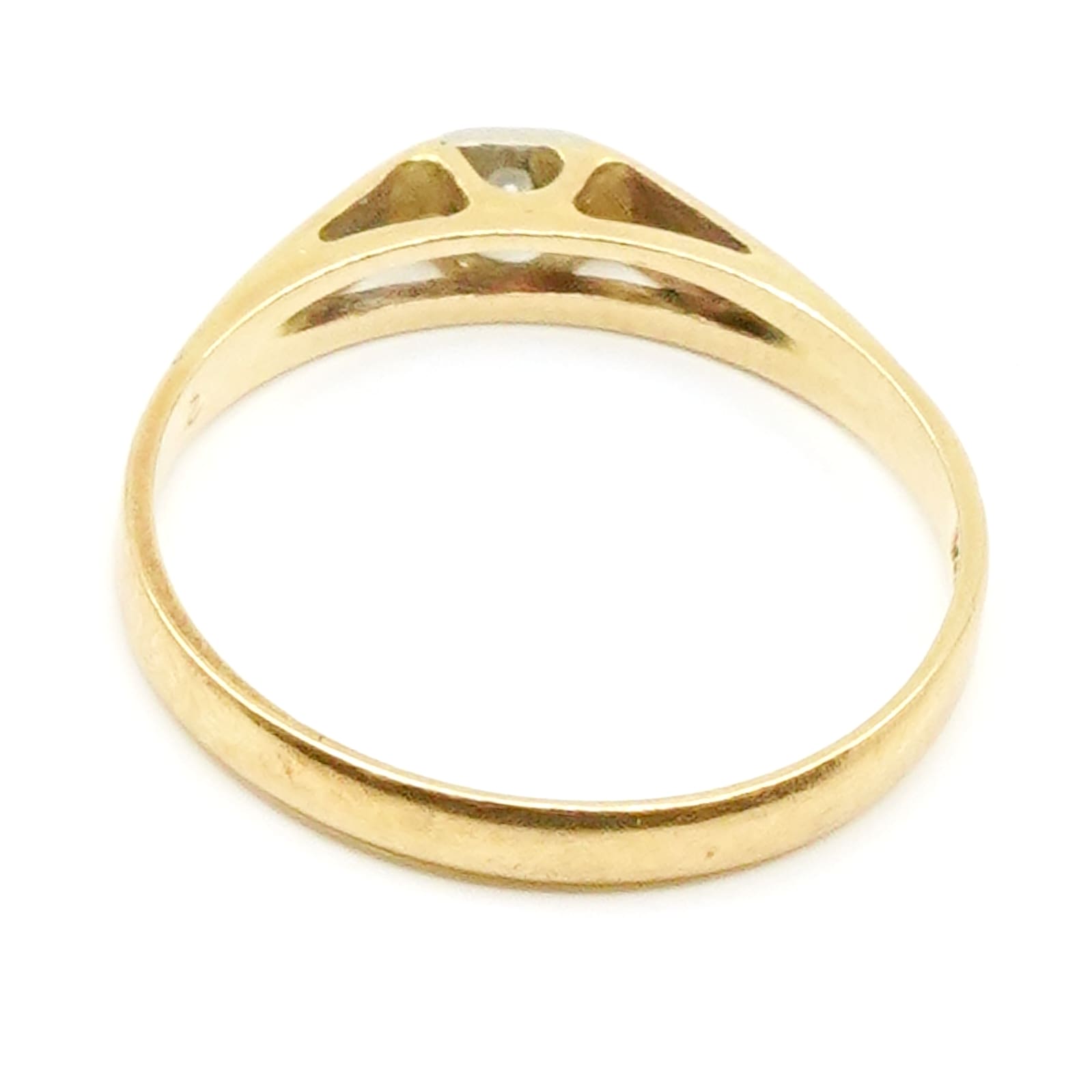 Ring Guld 18K med diamant 1xca0,02ct