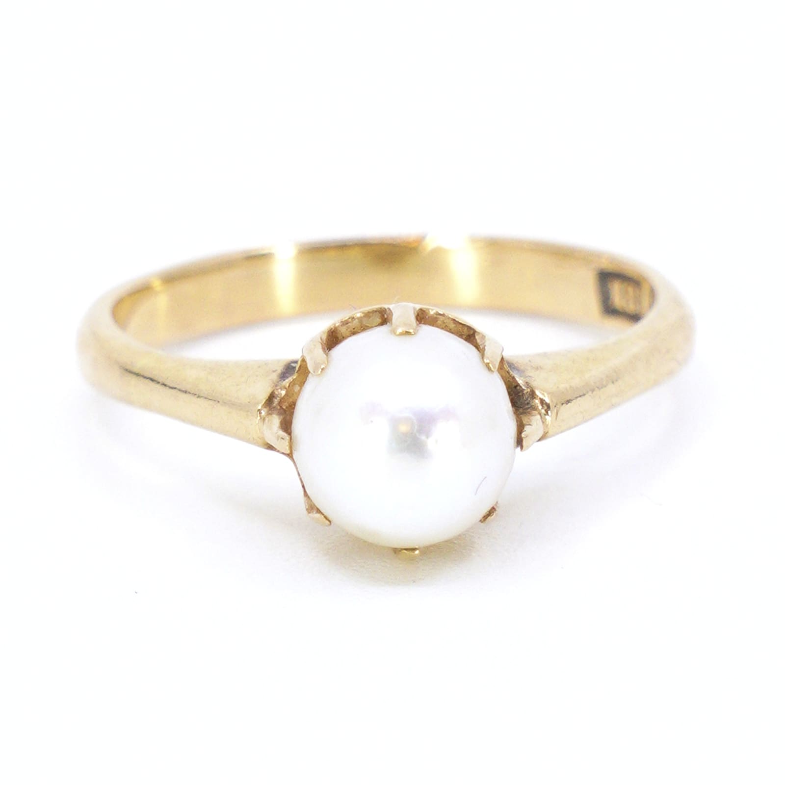 Ring Guld 18K 3,1g Ø16 med odlad sötvattenspärla ca Ø6,6mm
