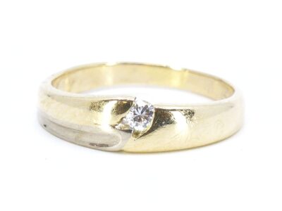 Ring Guld / Vitguld med diamant 1x ca 0,07ct