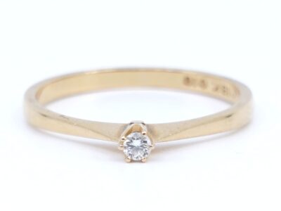 Ring med diamant 18K 1,7g Ø17