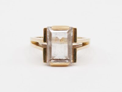Ring Guld 18K Brv 7,3g Ø17½ med vit sten
