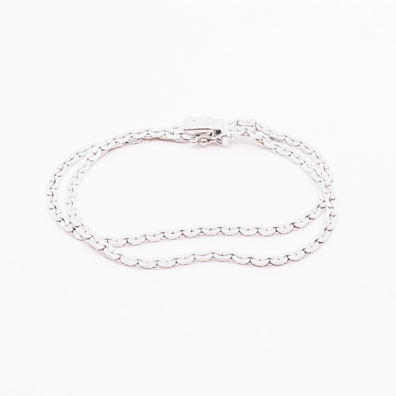 Armband dubbelradig manglad Pansar Silver