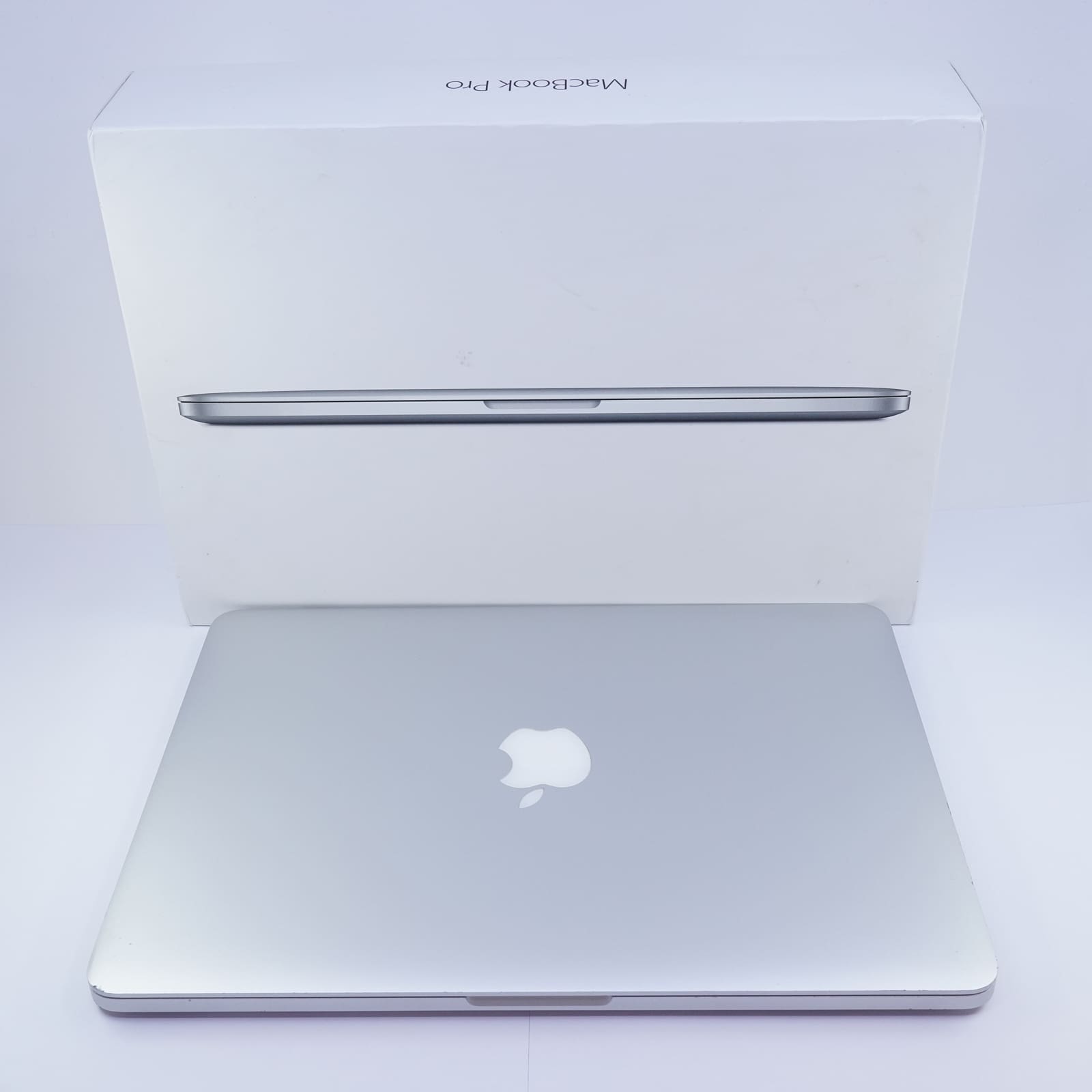 1 Laptop Apple Macbook PRO Retina 13" 2015