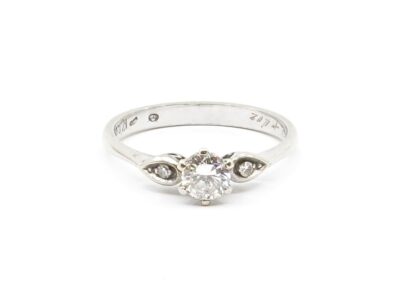 Ring Vitguld 18K med diamanter