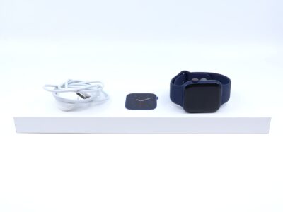 Smartklocka Apple Series 6 44mm