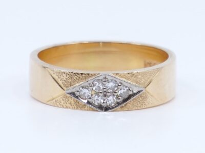 Ring Guld 18K 5,3g Ø17,50