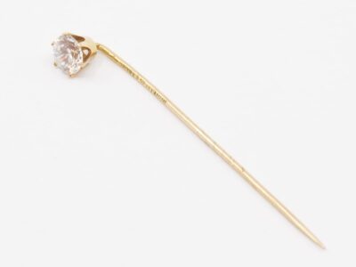 Slipsnål/Kravattnål med vit sten Guld 18K Brv 1,7g,  60mm