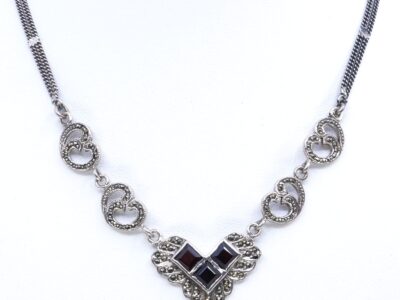 Collier - integrerat hänge med röda stenar & markasiter sterlingsilver - S925 46,5cm