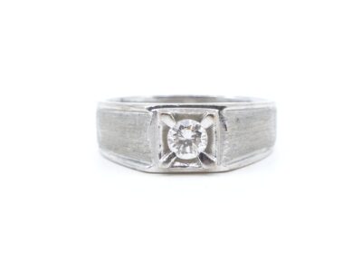 Ring Vitguld med diamant