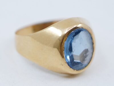 Ring med blå sten, Guld 18K 2,8g Ø16