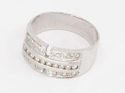 Ring Vitguld 18K Ø17¾ med diamanter
