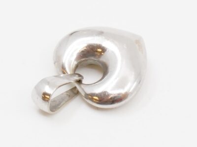 Hänge Vitguld 18K 0,9g