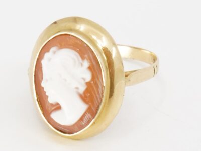 Ring Camé Guld 18K 2,4g Ø17