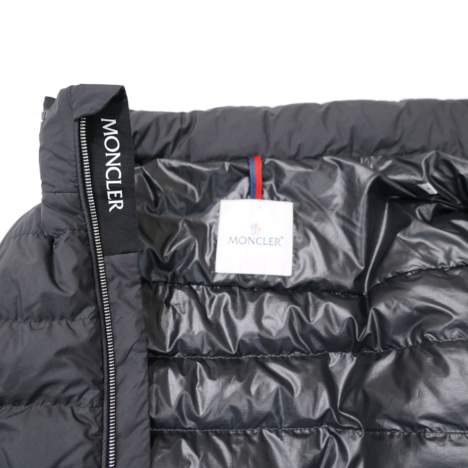 Jacka Moncler Alfit,