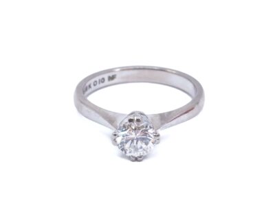 Solitärring med 0,70ct - diamant 18K vitguld Ø16