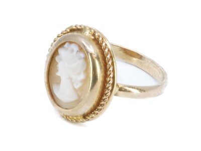 Ring med camé 18K guld