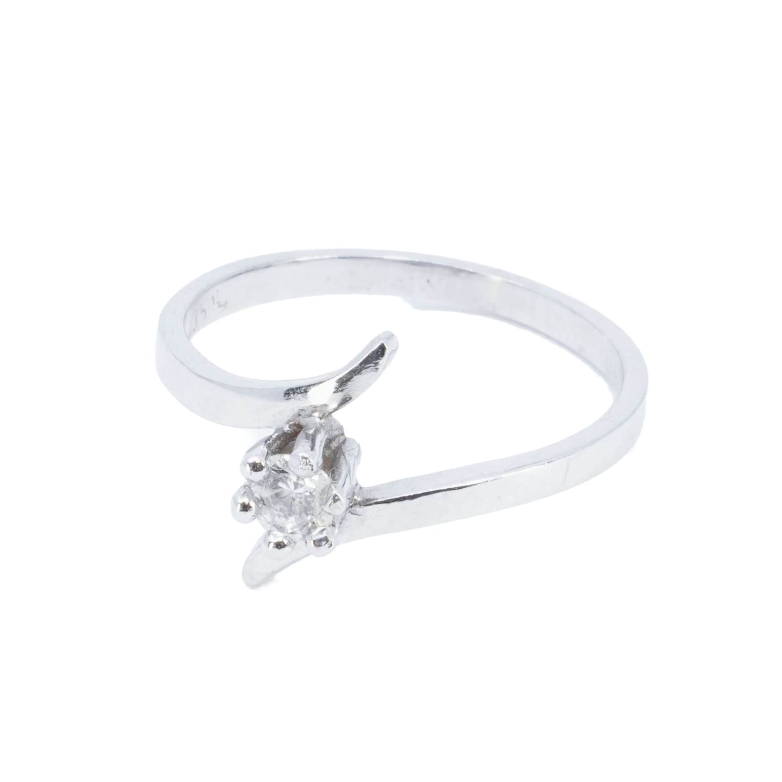 Ring med vit sten 14K vitguld Ø17