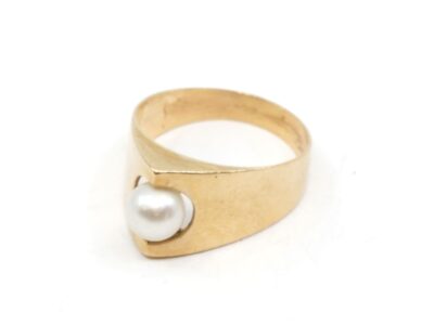 Ring Guld 18K Med pärla