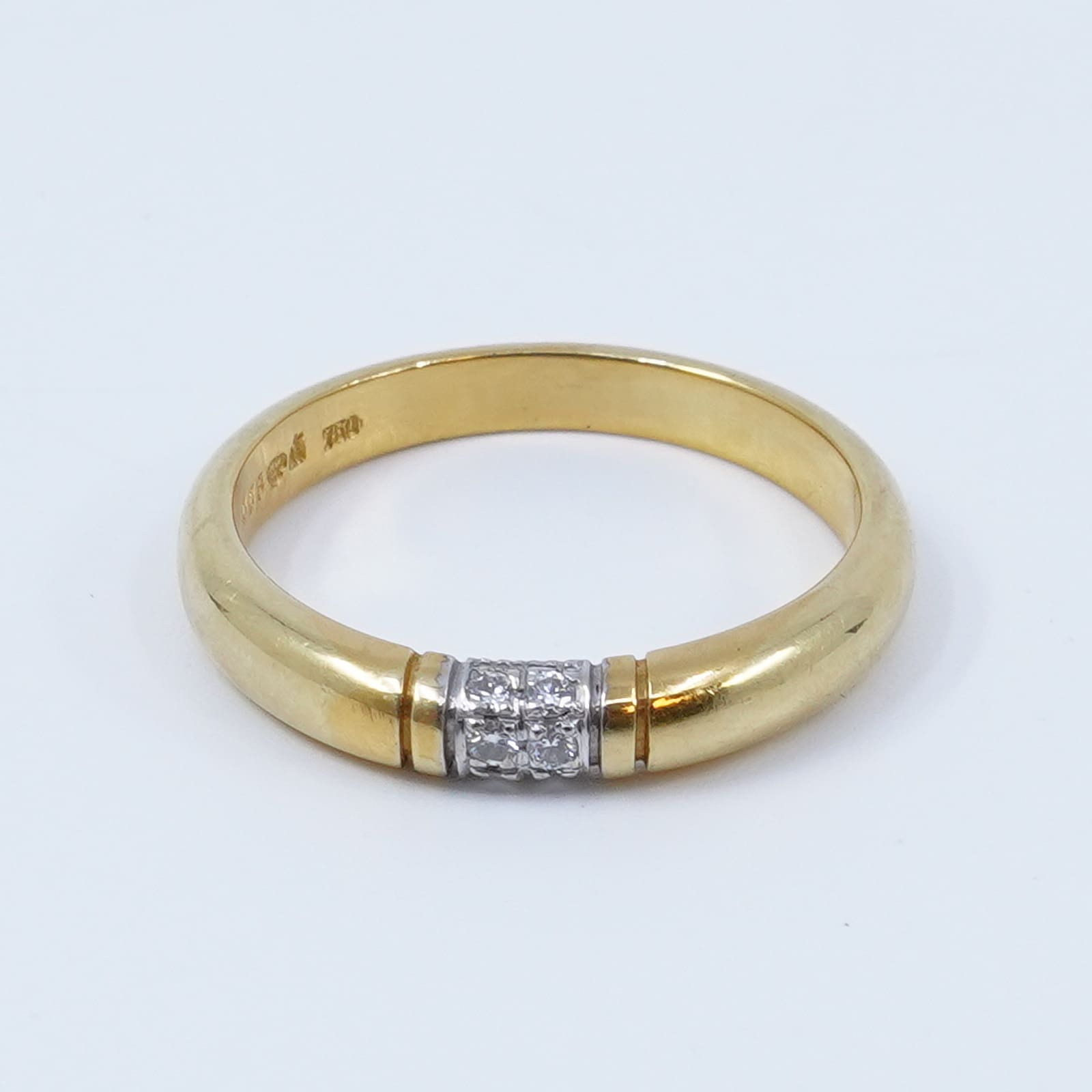 Ring Guld 18K 5,2g Ø18,75 Med diamanter 6xca0,015