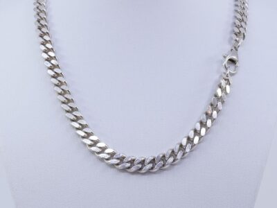Halskedja Pansar Silver