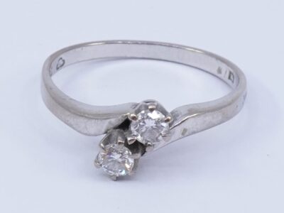 Ring Vitguld 18K