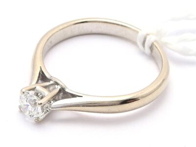 Ring 18K vitguld