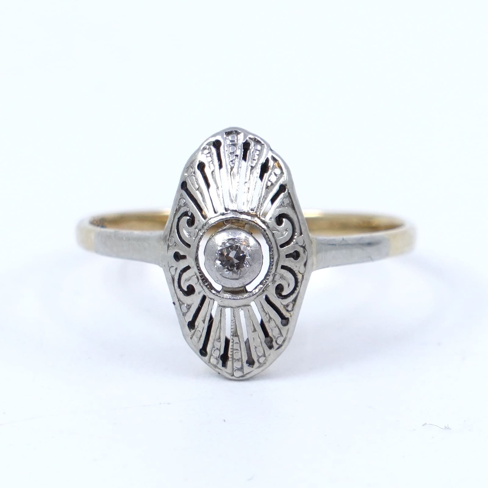 Ring Guld 14K 1,1g Ø15,75 Med diamant 1x0,01ct