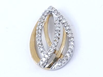 Hänge tvåfärgat guld med diamanter 41xca0,005ct 18K 1,6g Bredd 11mm Höjd 16mm