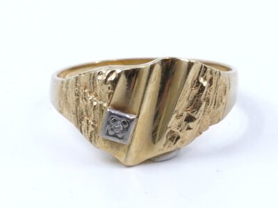 Ring 18K 3,7g Ø17.25mm, med diamant 1xca0,005ct