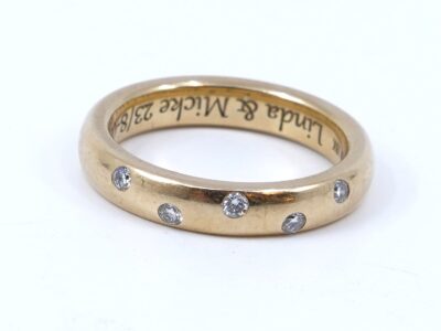 Ring med diamanter 5xca0,03ct 18K 6,9g