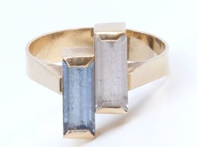 Ring med stenar 18K 4,9g Ø18