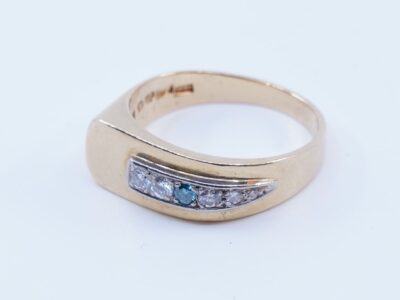 Ring Guld med grön sten och diamanter 18K 7,5g Ø18