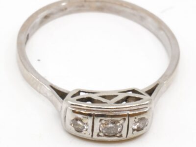 Ring vitguld 18K 3,8g Ø19¼