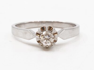 Ring Guld 18K vitguld med diamant